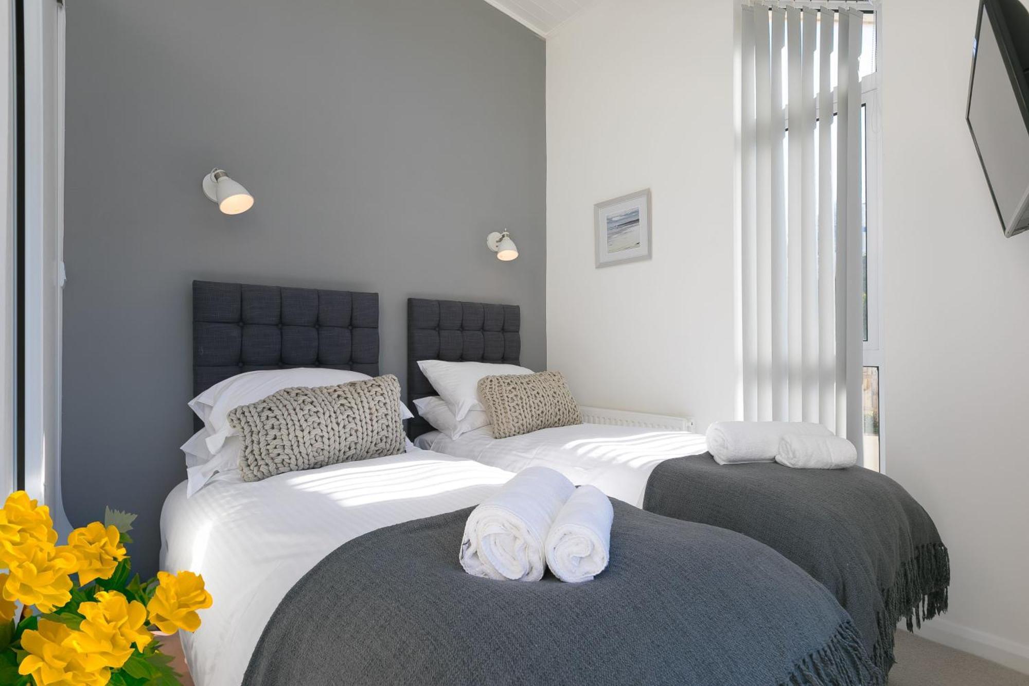Coastal Breeze Villa Carbis Bay Eksteriør billede